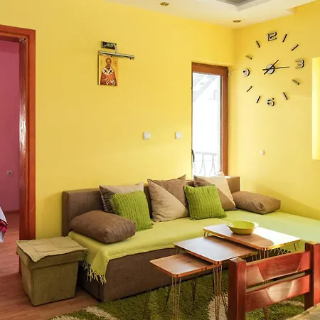 Cajetinski Biser-apartment Classic *